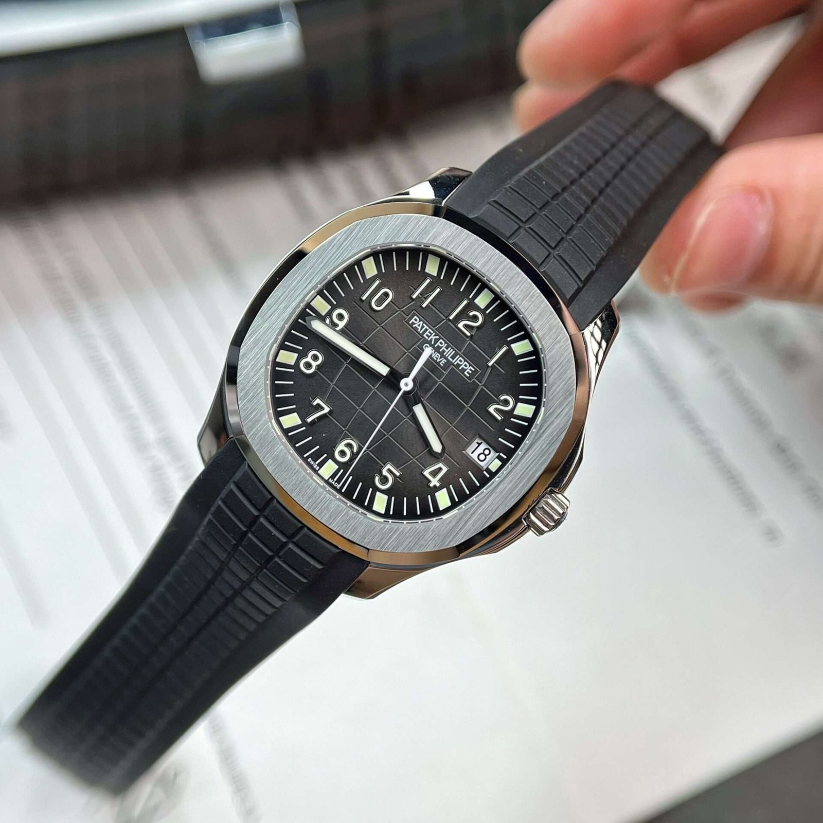 Patek Philippe Replica 1:1 Watch Aquanaut 5167A Black Dial Rubber Strap Factory 3K 40mm - Image 3